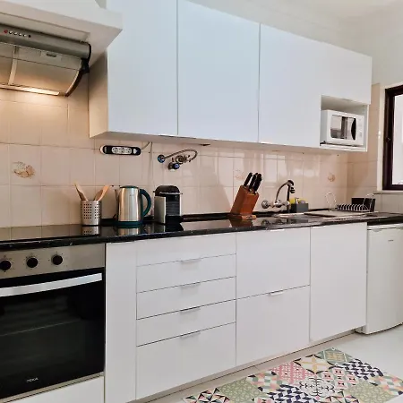 Dona Marqueza - Wifi, Ac, & Centro 350m Apartamento Carvoeiro (Lagoa)
