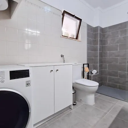 Dona Marqueza - Wifi, Ac, & Centro 350m Apartamento Carvoeiro (Lagoa)