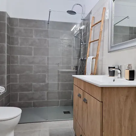 Apartamento Dona Marqueza - Wifi, Ac, & Centro 350m Carvoeiro (Lagoa)